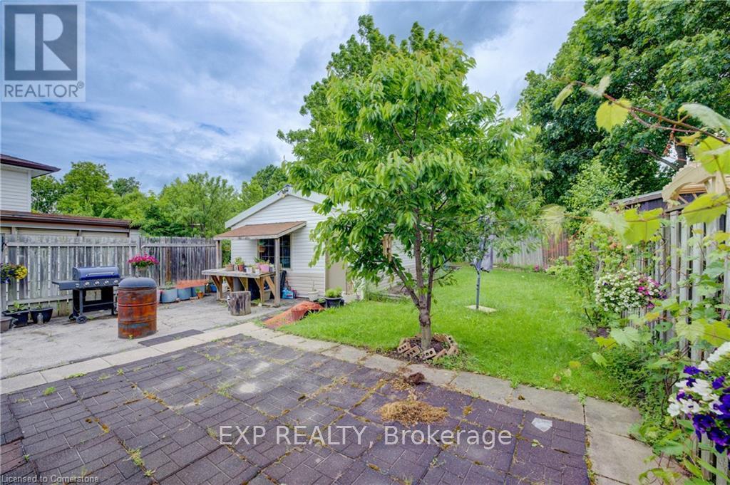 74 Markwood Drive, Kitchener, Ontario  N2M 2H6 - Photo 20 - X12038197