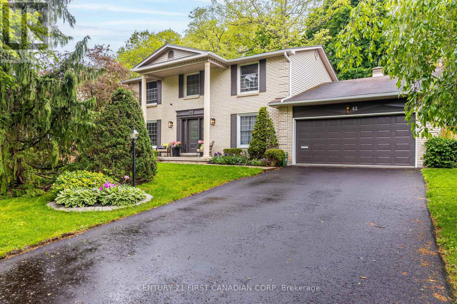 Property at 62 HAMPTON CRESCENT image 1