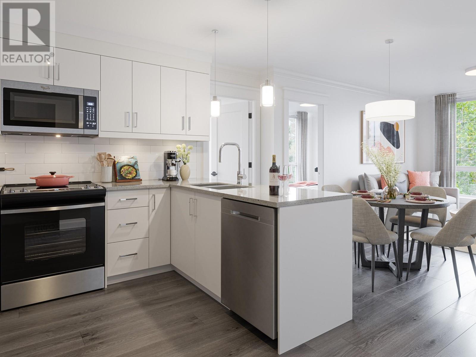 203 2368 Shaughnessy Street, Port Coquitlam, British Columbia  V0V 0V0 - Photo 3 - R2981085