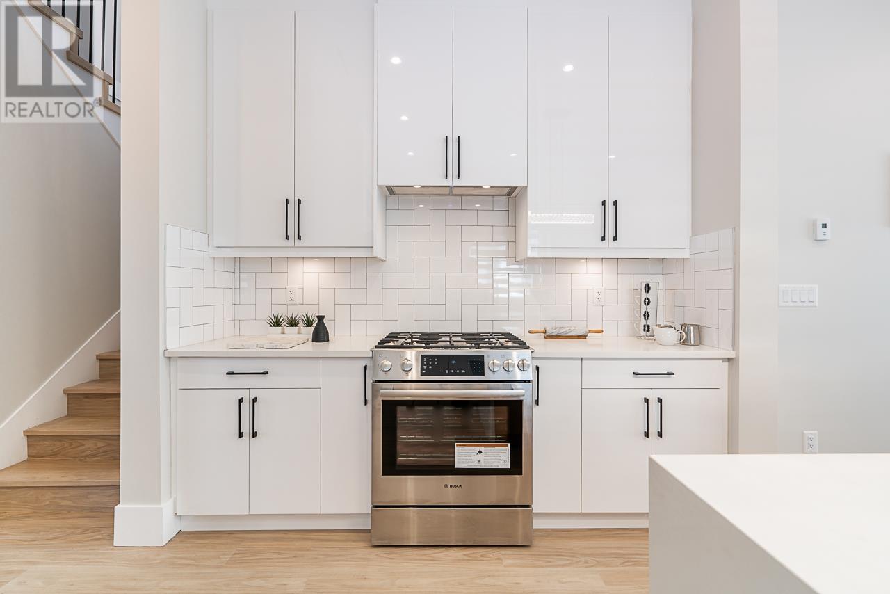 1 4096 Nithsdale Street, Burnaby, British Columbia  V5G 1P6 - Photo 12 - R2981093