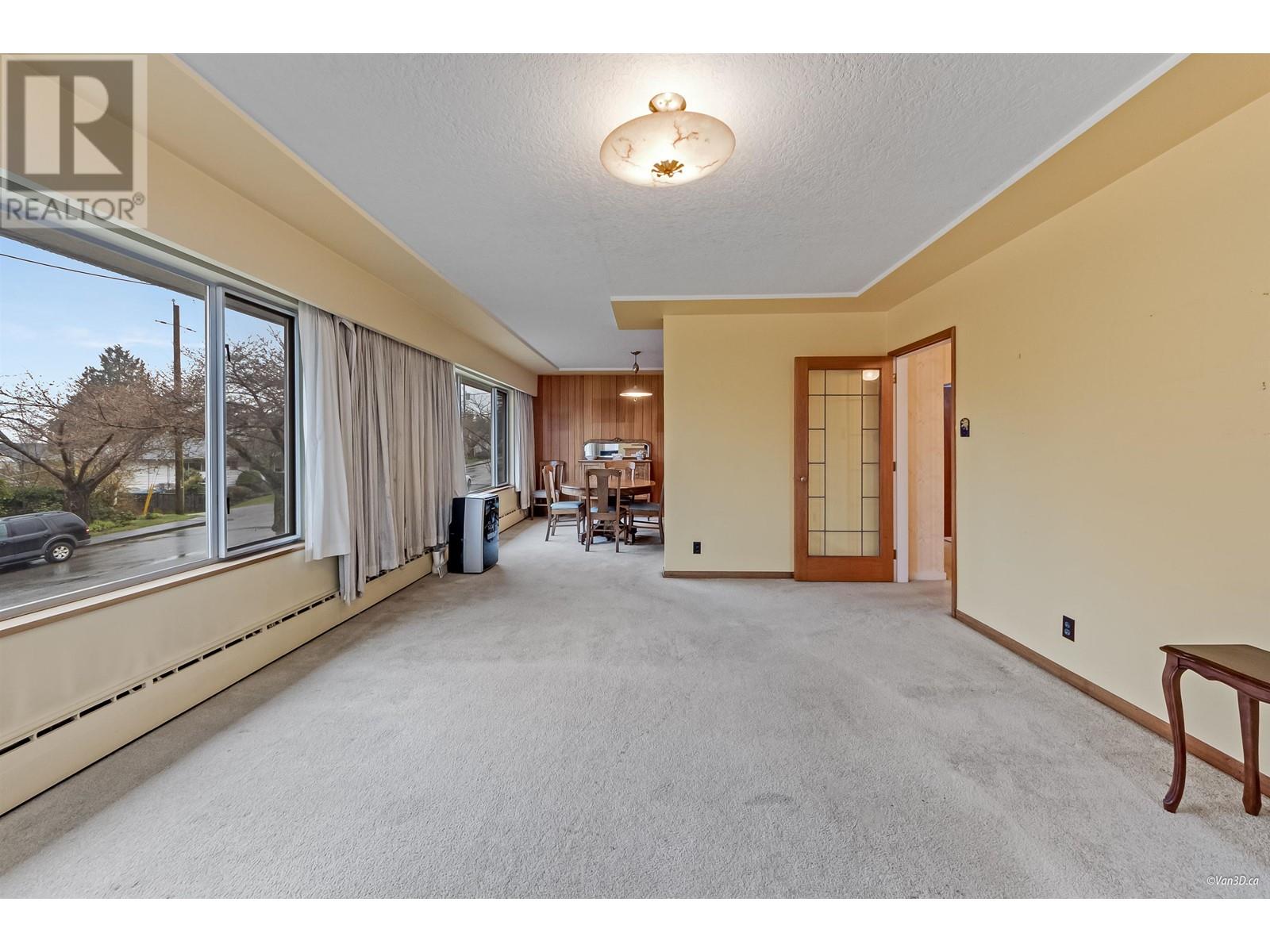 7635 Joffre Street, Burnaby, British Columbia  V5J 3K6 - Photo 12 - R2981090