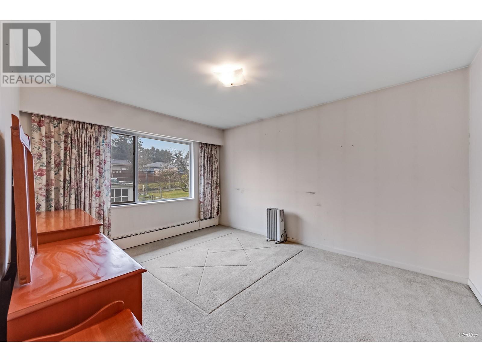 7635 Joffre Street, Burnaby, British Columbia  V5J 3K6 - Photo 17 - R2981090