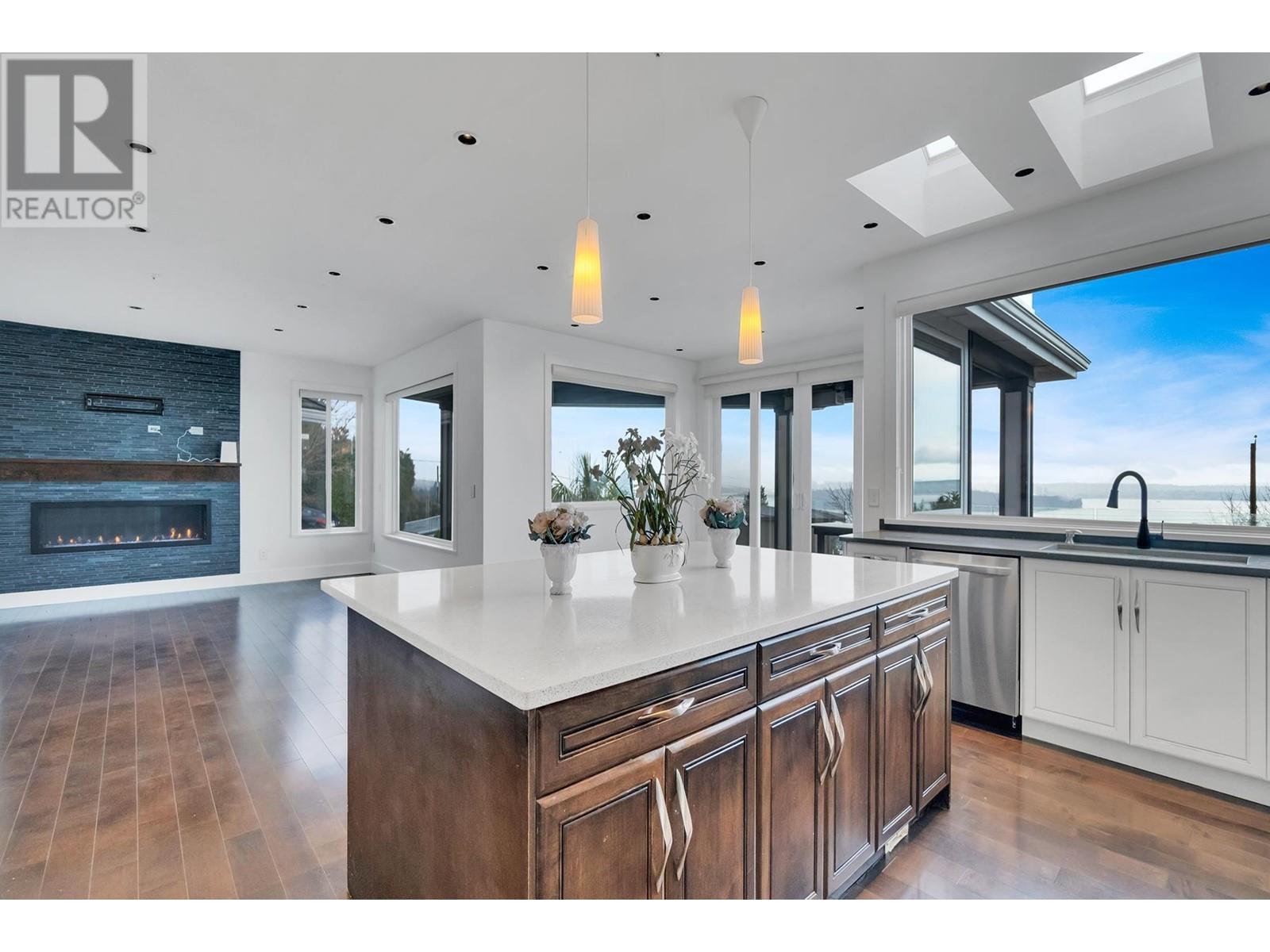 2278 Orchard Lane, West Vancouver, British Columbia  V7V 4X6 - Photo 13 - R2981108