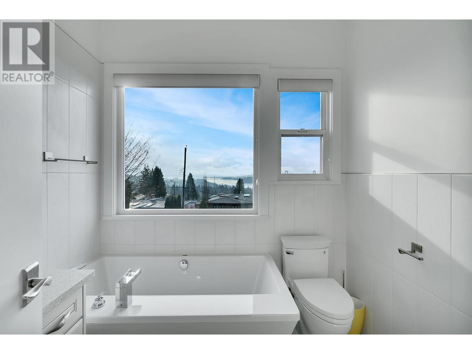 2278 Orchard Lane, West Vancouver, British Columbia  V7V 4X6 - Photo 33 - R2981108