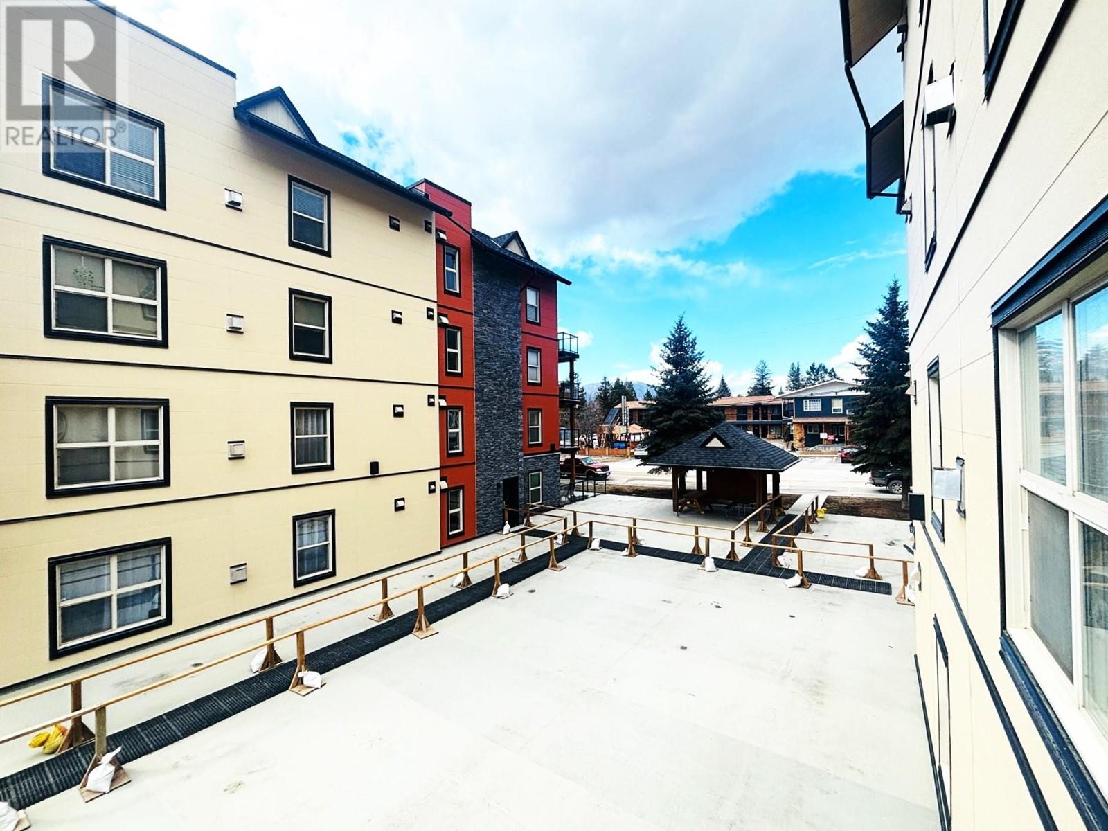 Property at 4884 Stanley Street Unit# 210 image 5