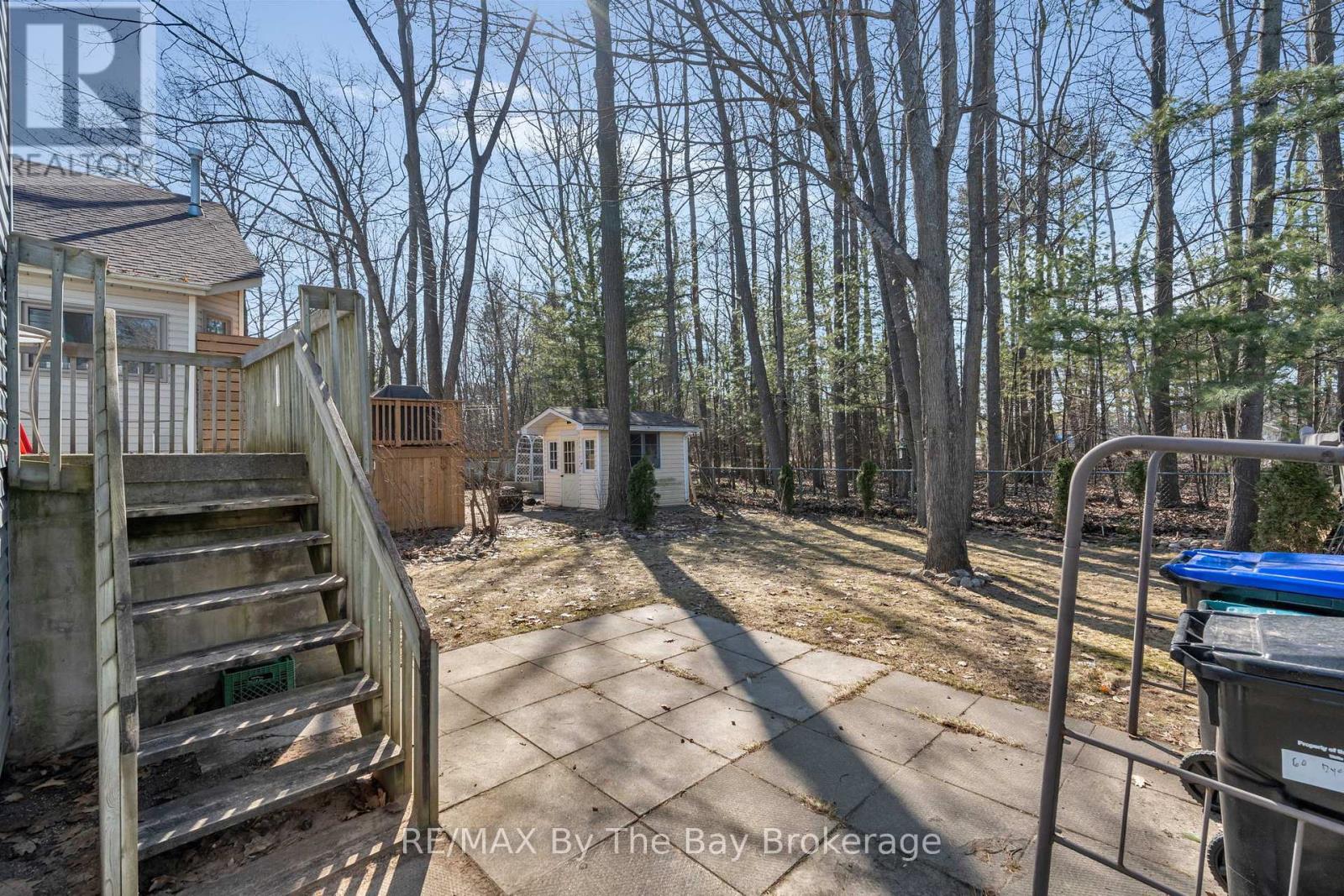 60 Dyer Drive, Wasaga Beach, Ontario  L9Z 1E2 - Photo 33 - S12038247