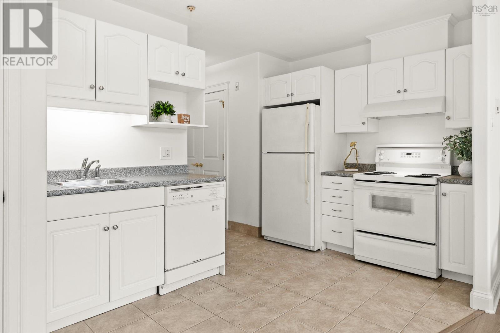 105 202 Walter Havill, Halifax, Nova Scotia  B3M 2M4 - Photo 11 - 202504158