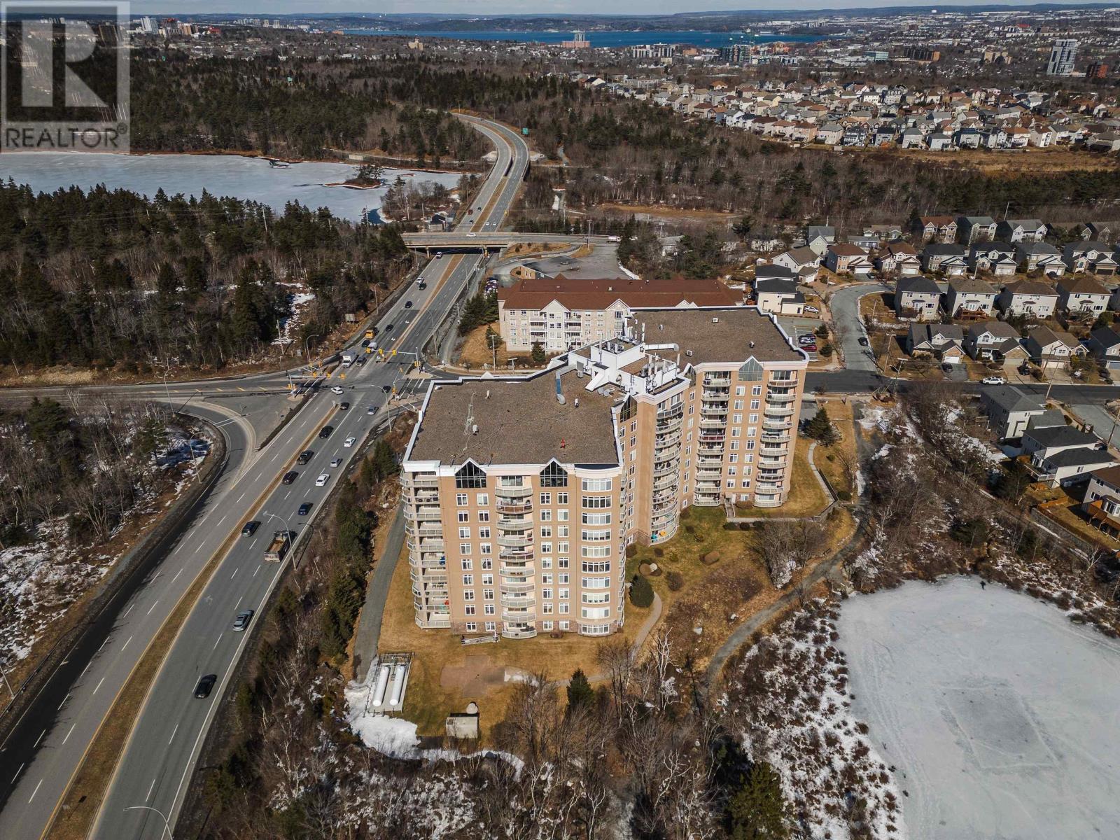 105 202 Walter Havill, Halifax, Nova Scotia  B3M 2M4 - Photo 40 - 202504158