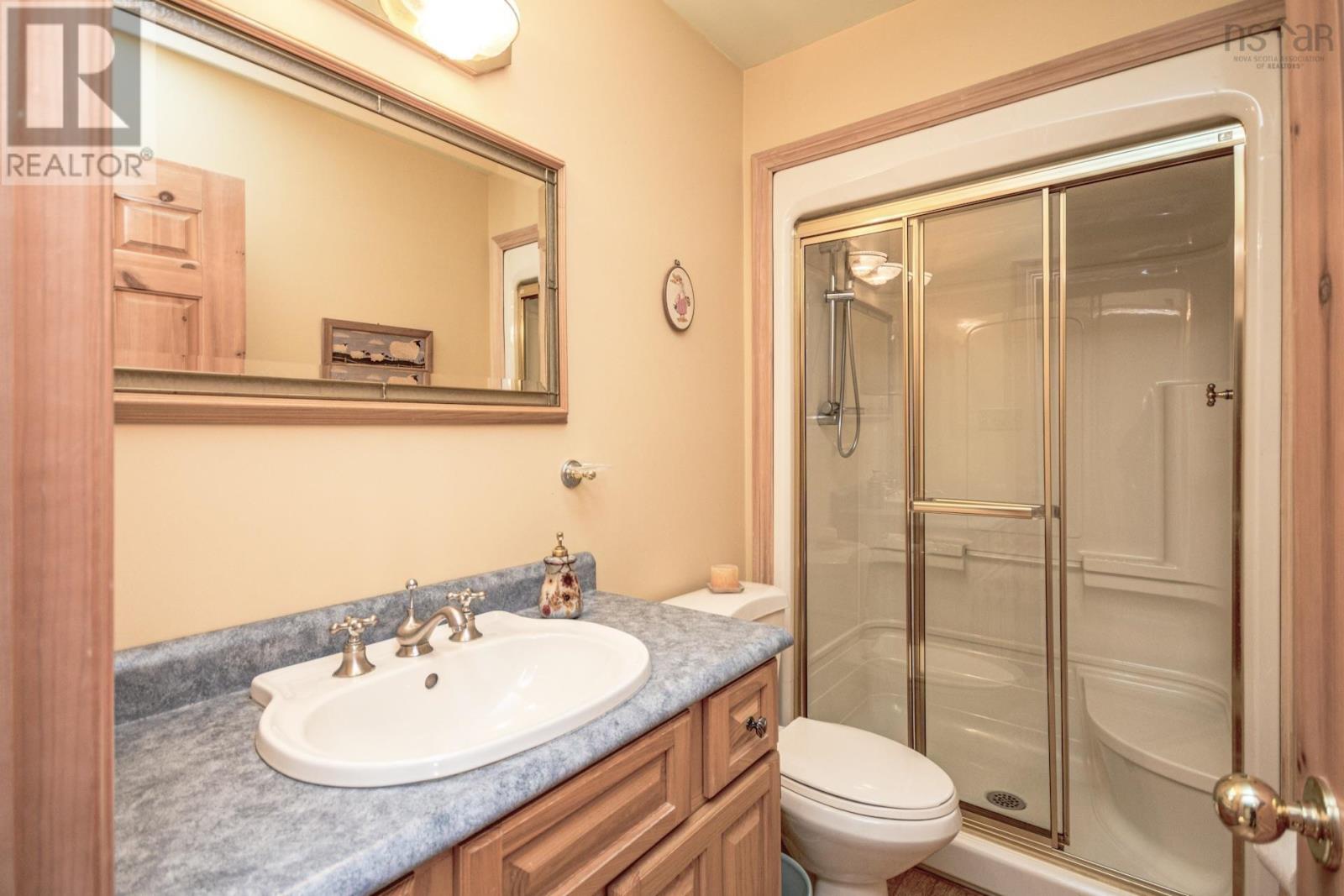 567 Shore Drive, Bedford, Nova Scotia  B4A 2C7 - Photo 23 - 202505654