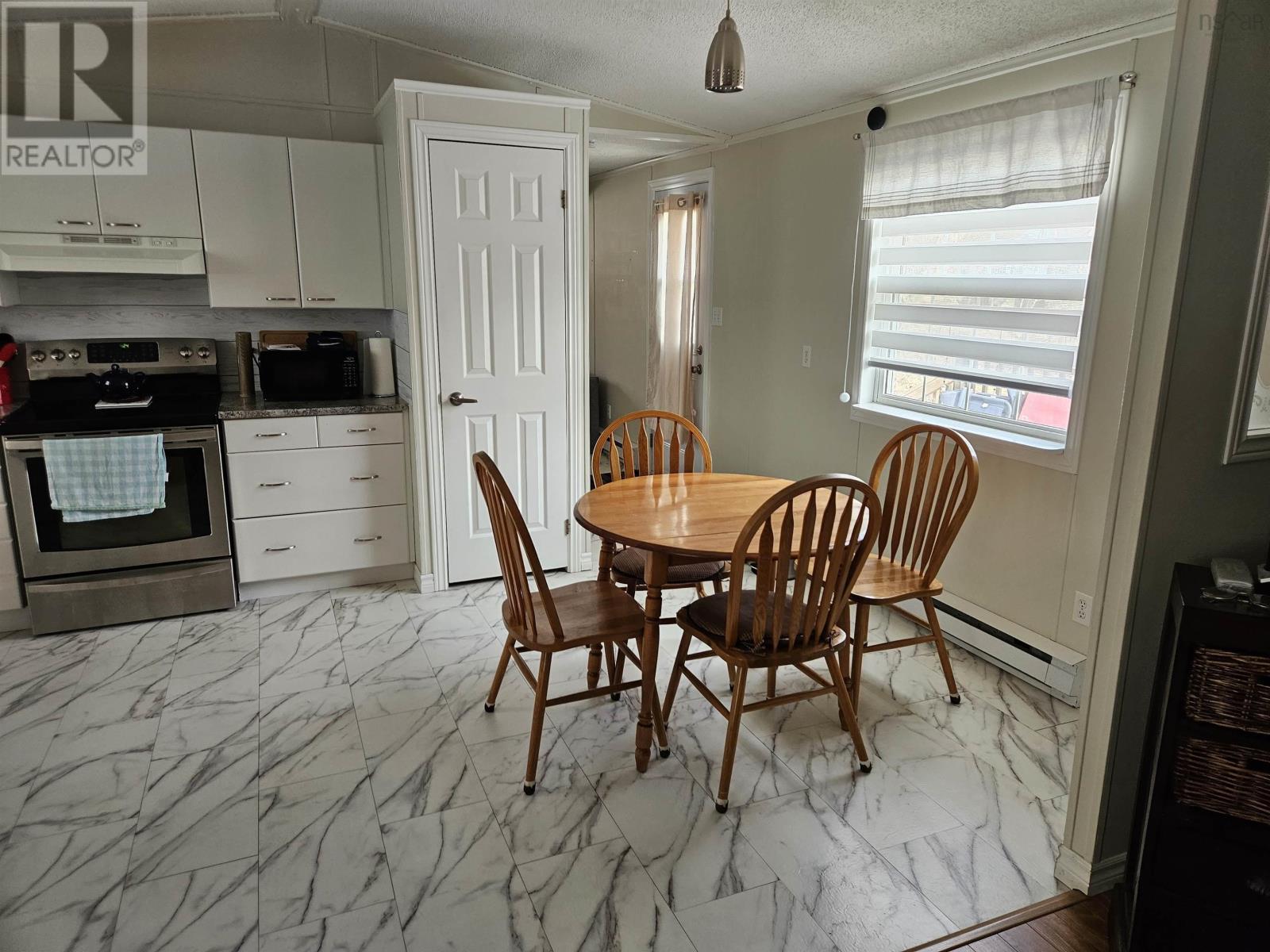 31 Bridgeview Drive, Murray Siding, Nova Scotia  B6L 3B4 - Photo 4 - 202505657