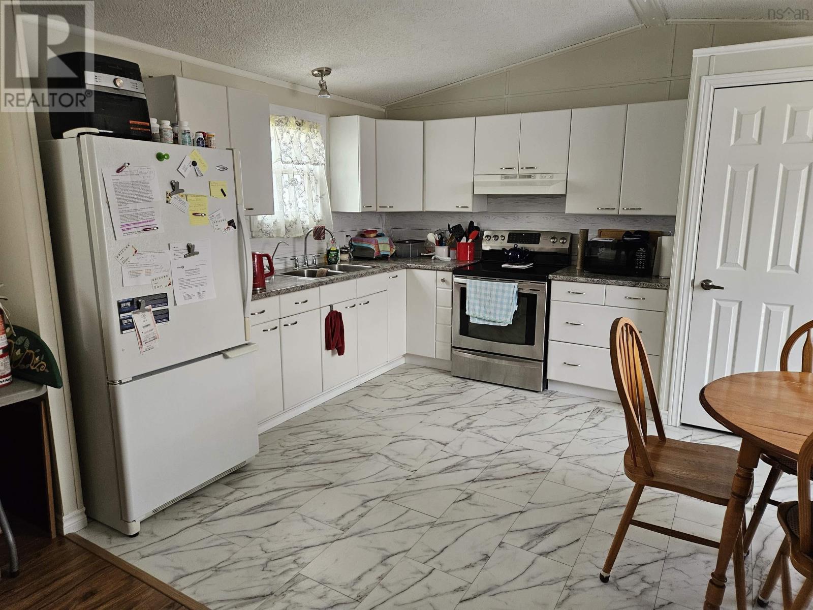 31 Bridgeview Drive, Murray Siding, Nova Scotia  B6L 3B4 - Photo 5 - 202505657