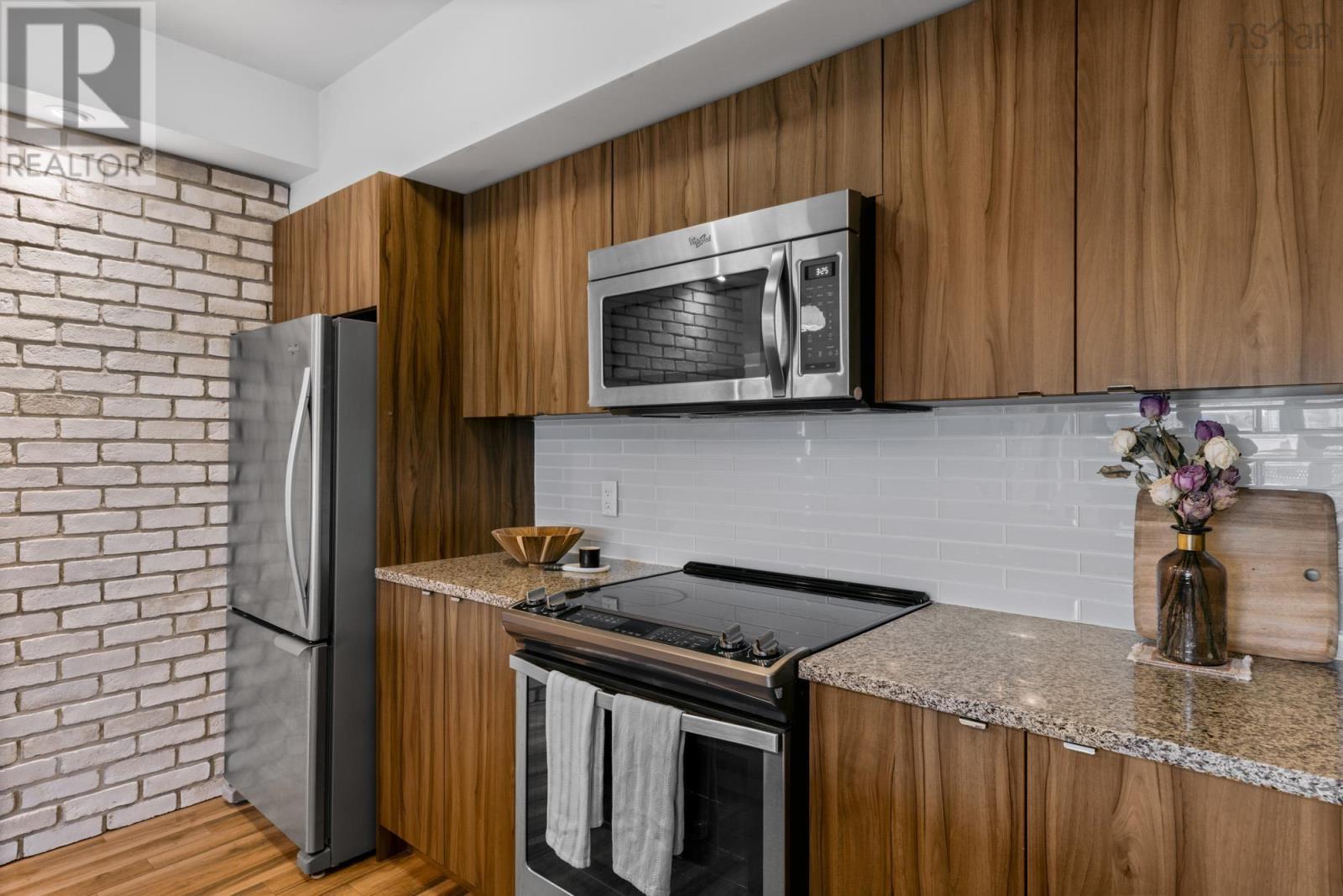 403 5677 Harris Street, Halifax, Nova Scotia  B3K 0G4 - Photo 11 - 202505659