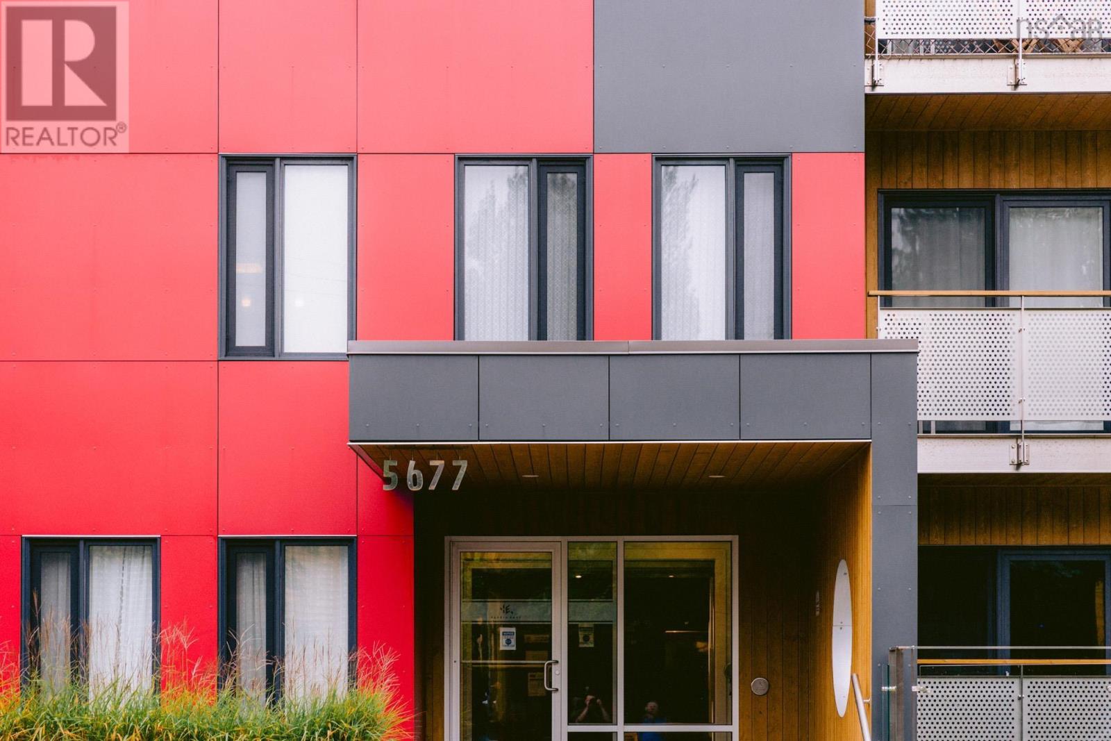 403 5677 Harris Street, Halifax, Nova Scotia  B3K 0G4 - Photo 3 - 202505659