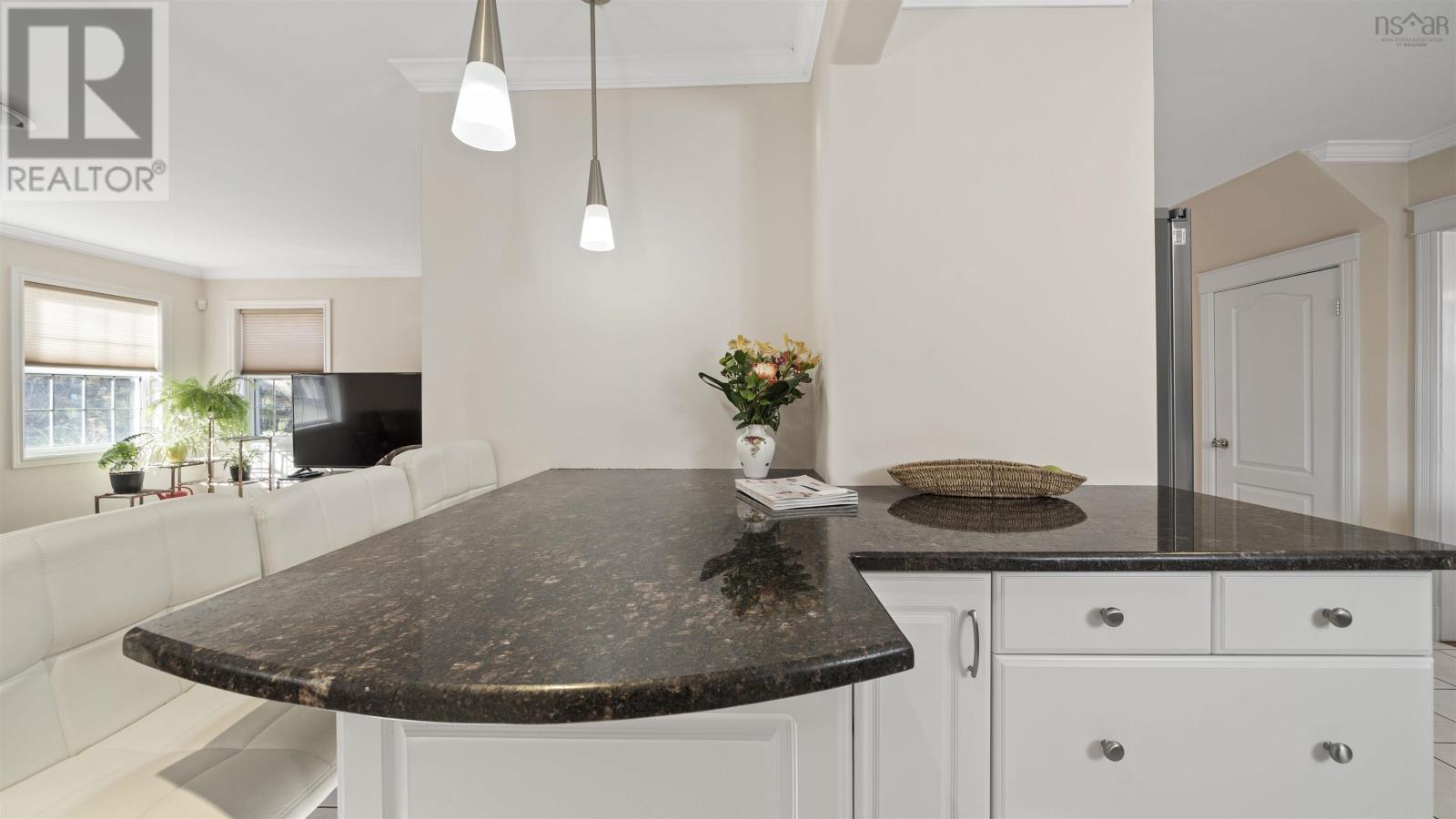 5826 Pine Hill Drive, Halifax, Nova Scotia  B3H 1E5 - Photo 15 - 202505662