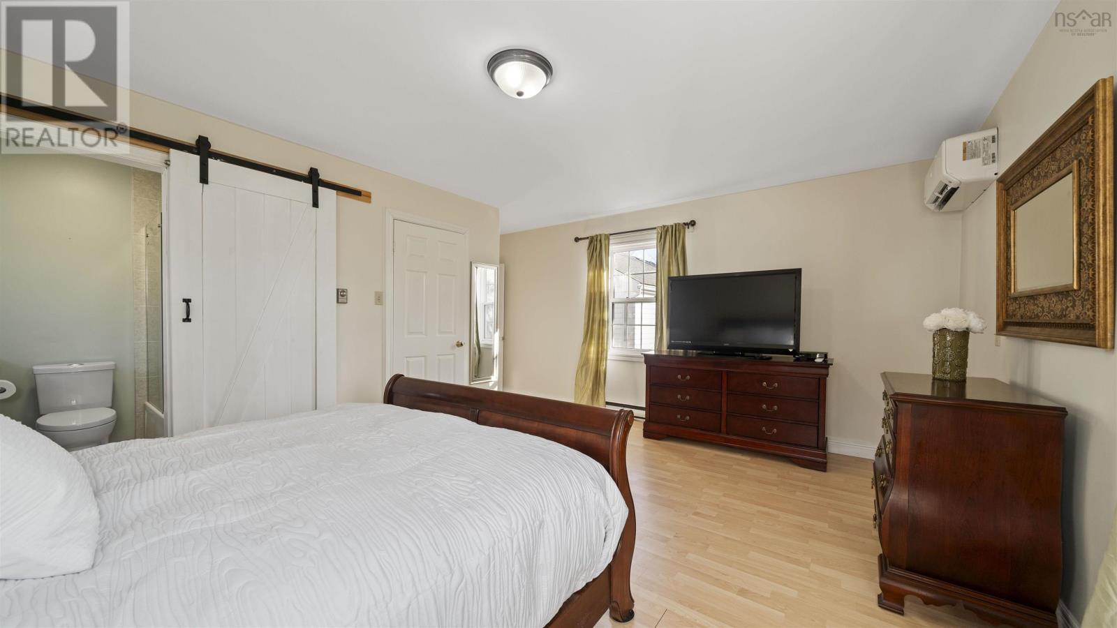 5826 Pine Hill Drive, Halifax, Nova Scotia  B3H 1E5 - Photo 22 - 202505662