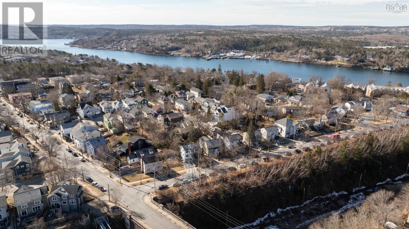 5826 Pine Hill Drive, Halifax, Nova Scotia  B3H 1E5 - Photo 47 - 202505662