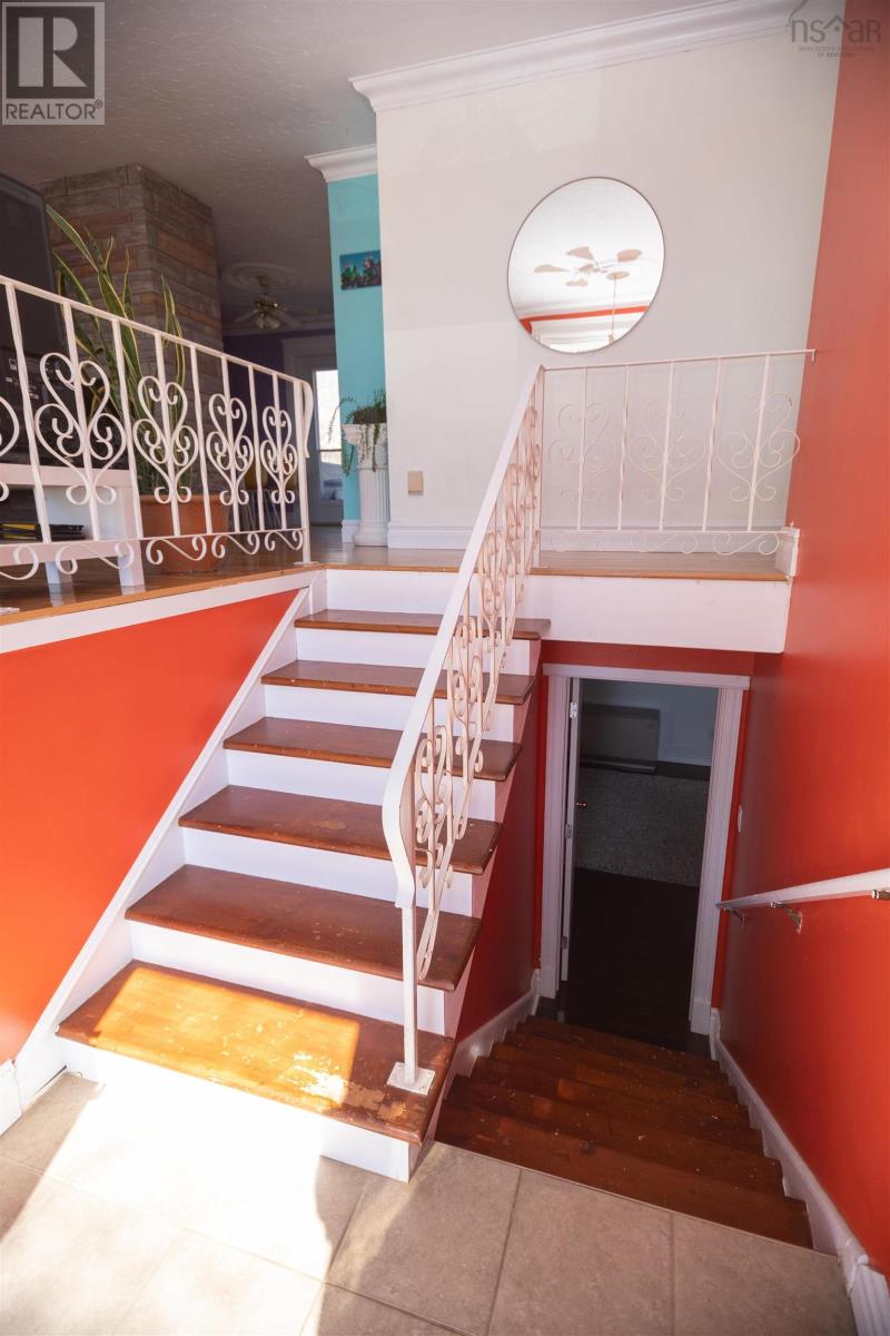 29 Queens Court, Lower Sackville, Nova Scotia  B4C 2Z7 - Photo 3 - 202505666