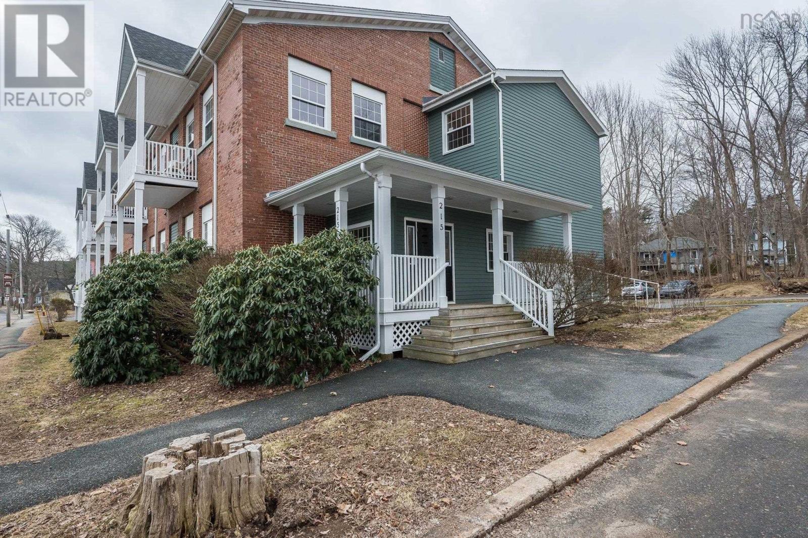 204 215 King Street, bridgewater, Nova Scotia