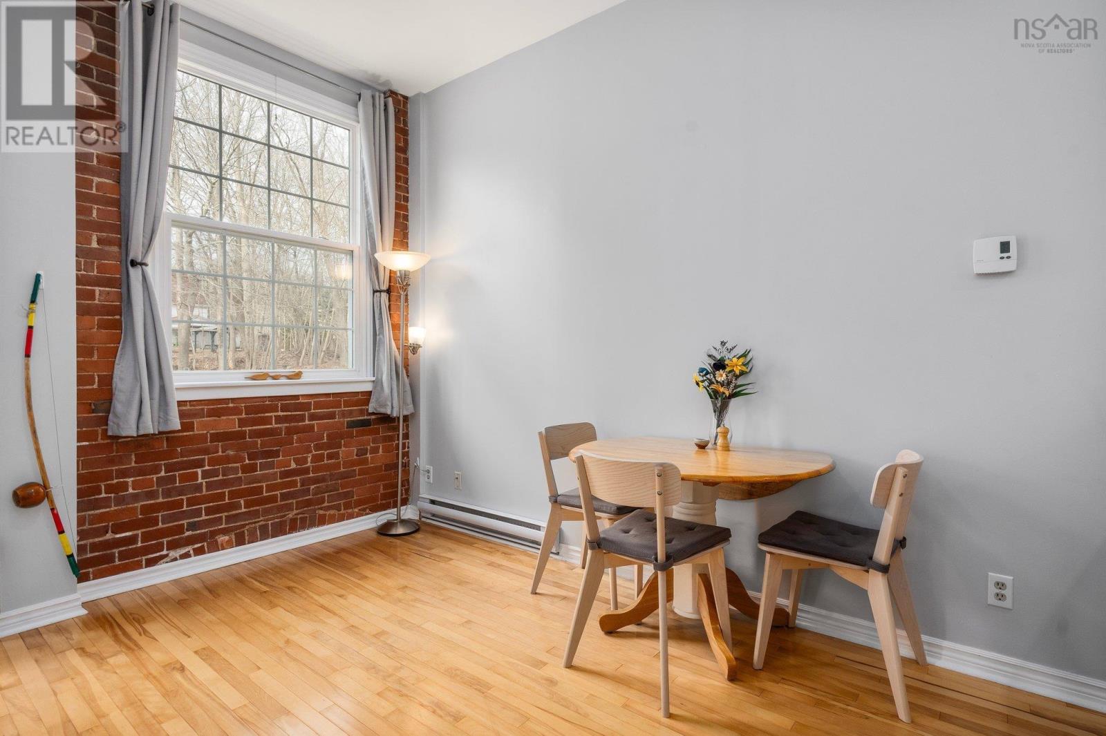 204 215 King Street, Bridgewater, Nova Scotia  B4V 1A6 - Photo 18 - 202505676