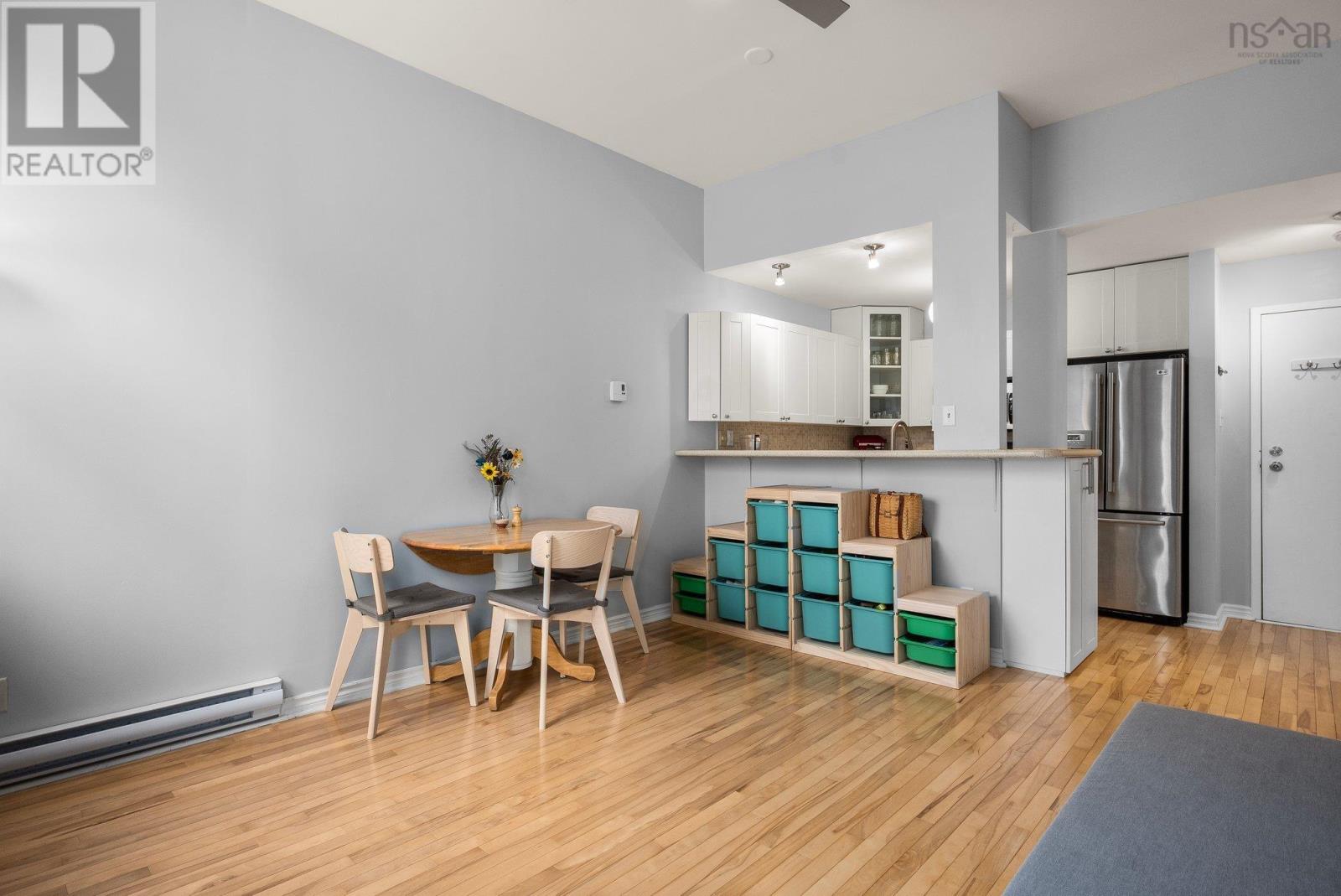 204 215 King Street, Bridgewater, Nova Scotia  B4V 1A6 - Photo 20 - 202505676