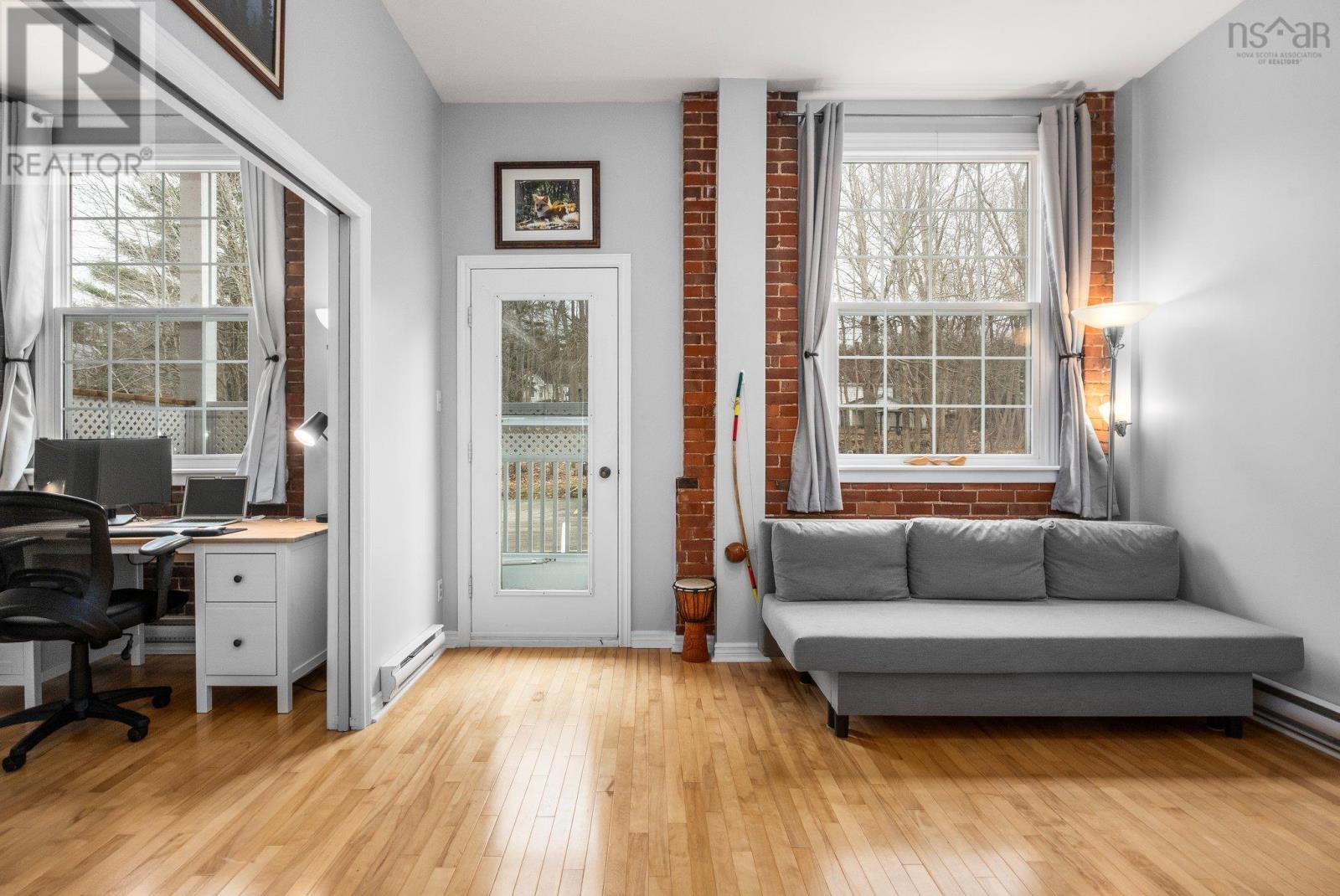 204 215 King Street, Bridgewater, Nova Scotia  B4V 1A6 - Photo 32 - 202505676