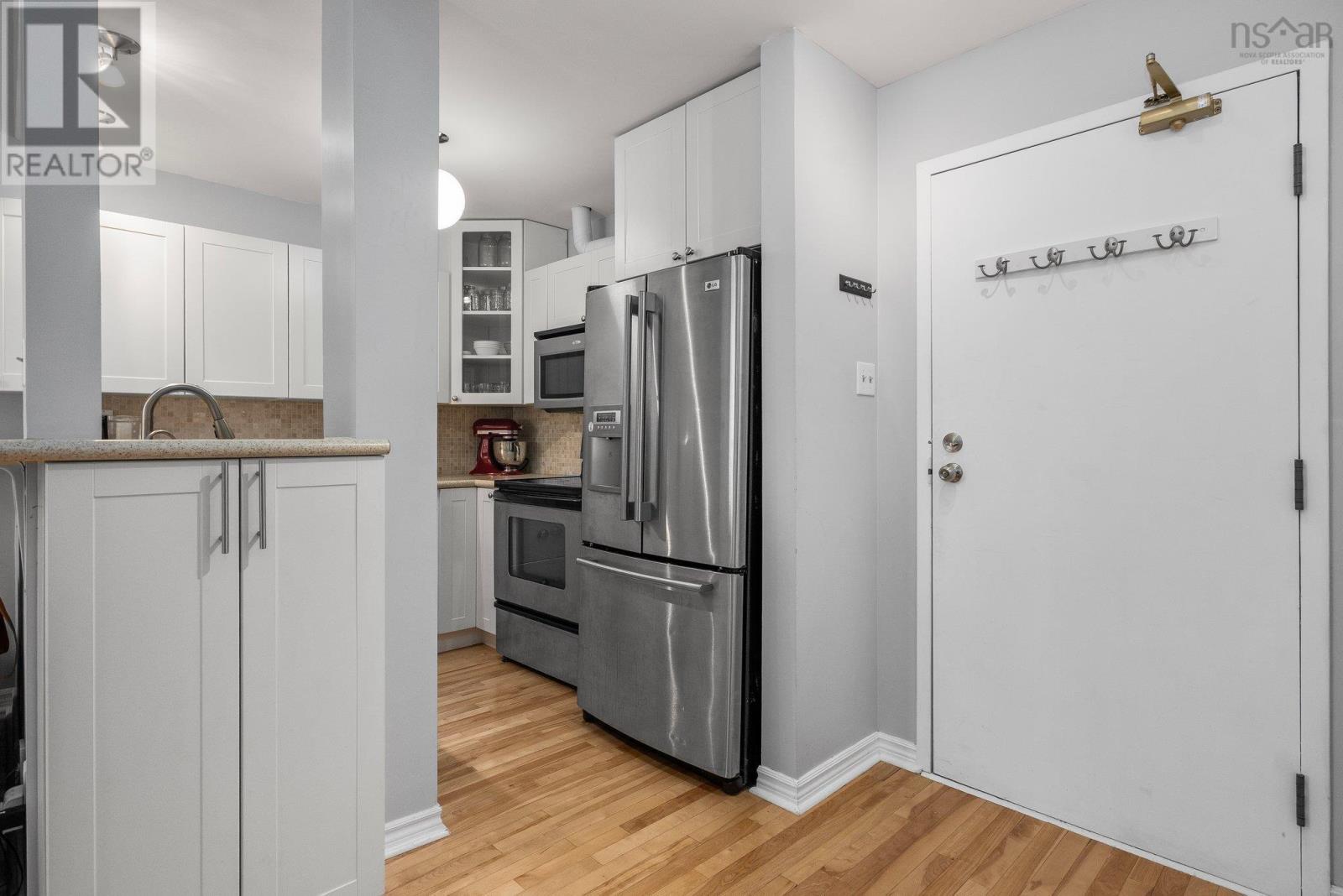 204 215 King Street, Bridgewater, Nova Scotia  B4V 1A6 - Photo 7 - 202505676