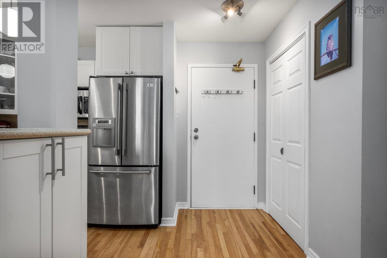 204 215 King Street, Bridgewater, Nova Scotia  B4V 1A6 - Photo 8 - 202505676