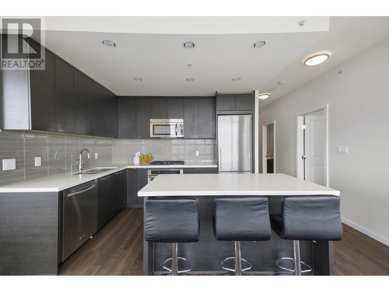 3702 4880 Bennett Street, Burnaby, British Columbia  V5H 0C1 - Photo 5 - R2979006