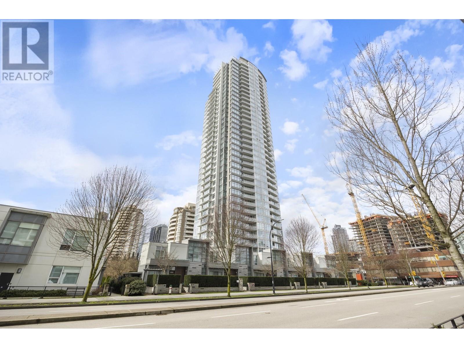 3702 4880 Bennett Street, Burnaby, British Columbia  V5H 0C1 - Photo 1 - R2979006