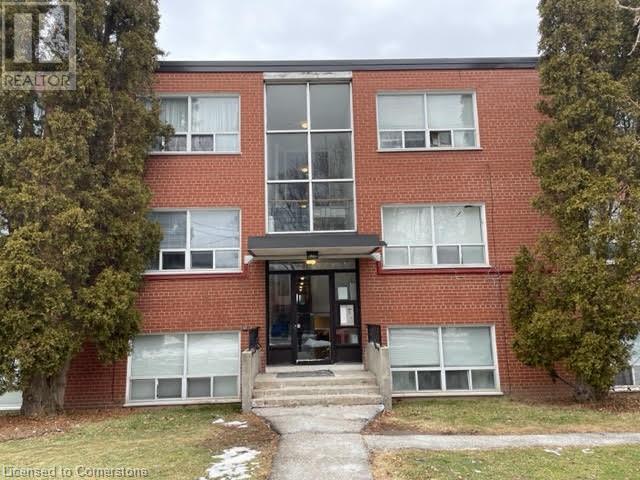 37 MERICOURT Road Unit# 211, Hamilton, Ontario