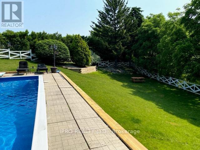 Property at 90 MOUNTAIN AVENUE N image 3