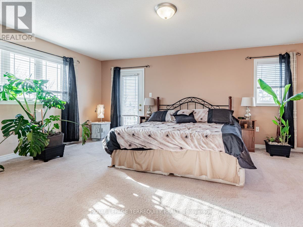 41 Mackenzie Court, Georgina, Ontario  L4P 0E1 - Photo 21 - N12038236