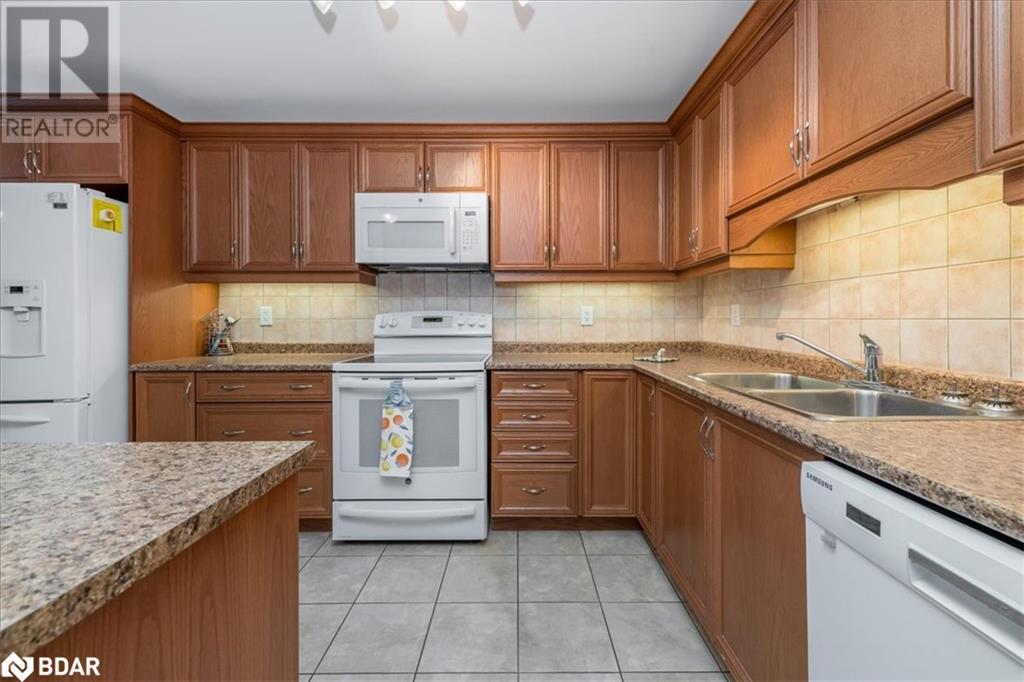 15 Via Vistana Road, Alliston, Ontario  L9R 0C5 - Photo 7 - 40691093