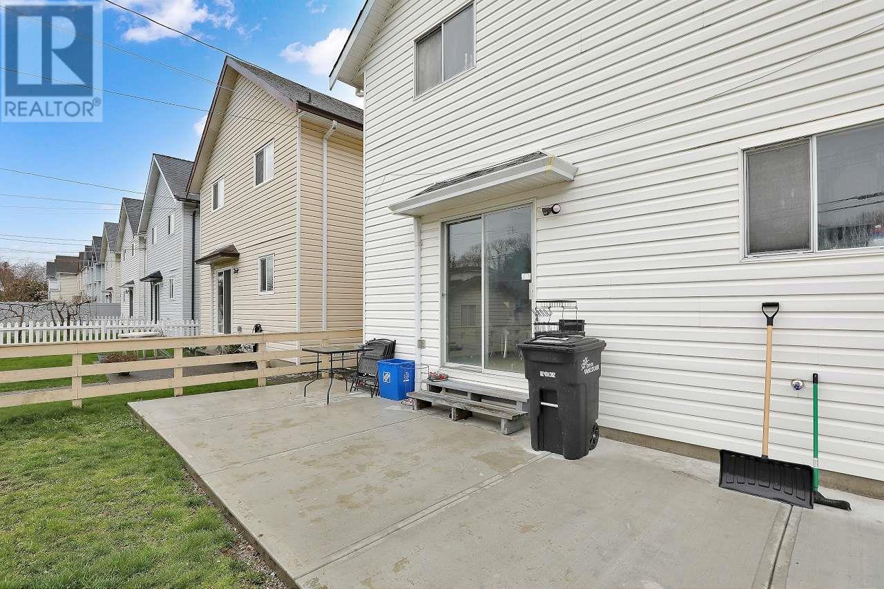3538 Napier Street, Vancouver, British Columbia  V5K 2X7 - Photo 32 - R2979041