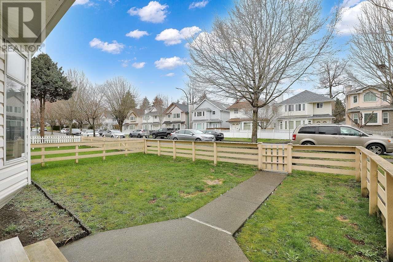 3538 Napier Street, Vancouver, British Columbia  V5K 2X7 - Photo 33 - R2979041