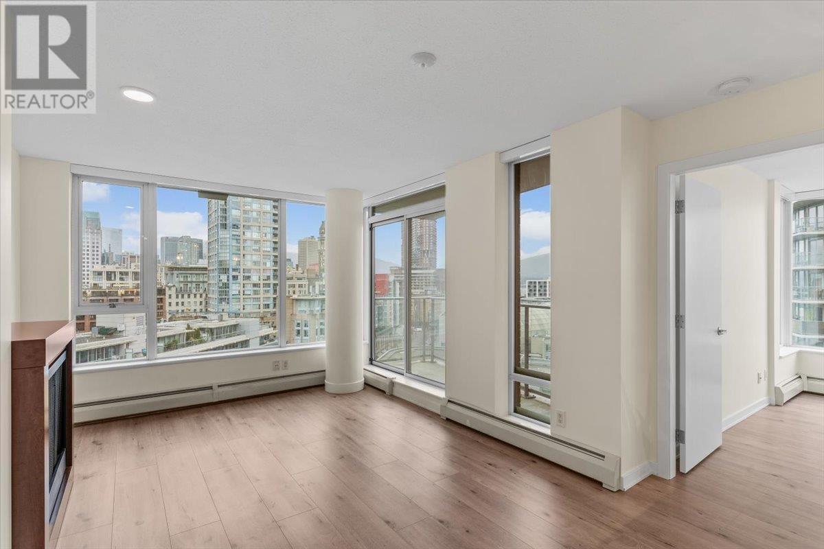 1508 688 Abbott Street, Vancouver, British Columbia  V6B 0B9 - Photo 2 - R2981072