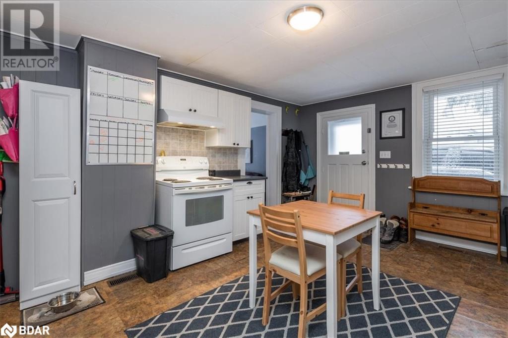 86 Henry Street, Barrie, Ontario  L4N 1C8 - Photo 2 - 40686844