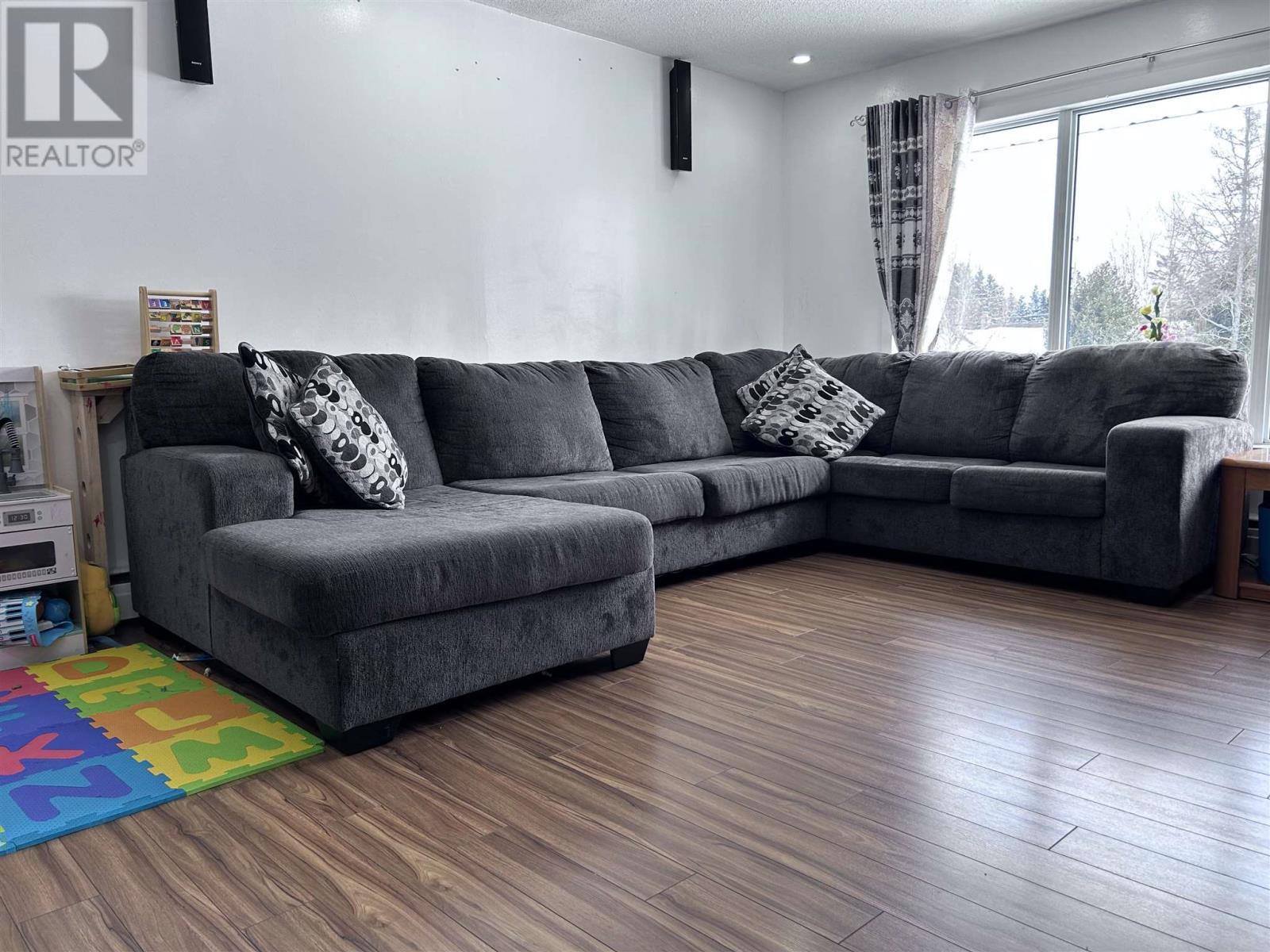 4 Sund Cres, Marathon, Ontario  P0T 2E0 - Photo 2 - TB250584