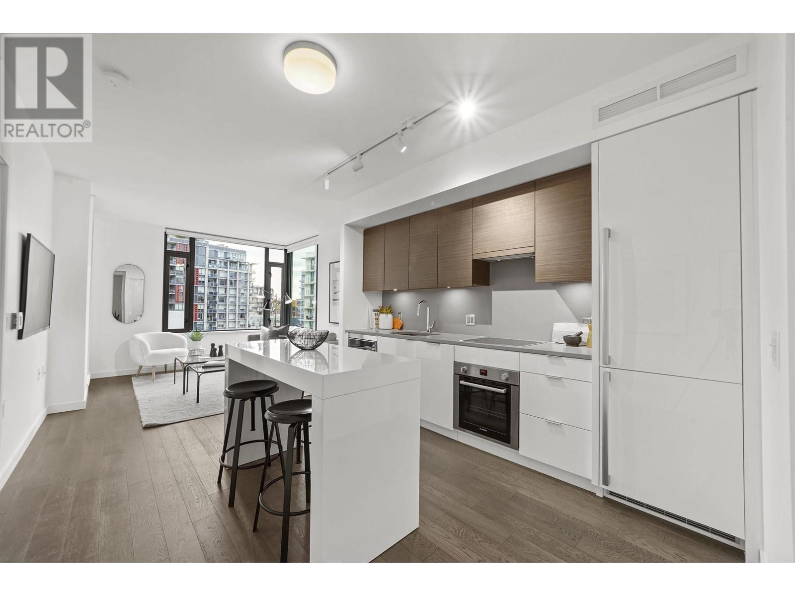 Property at 902 1678 PULLMAN PORTER STREET image 5