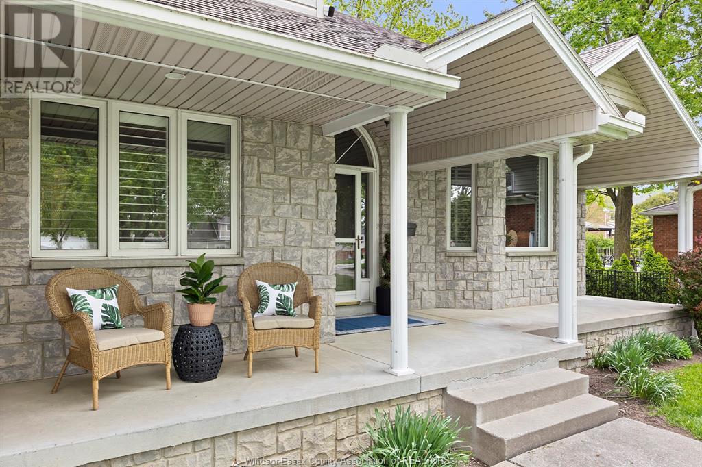 Property at 552 OLD TECUMSEH ROAD image 4