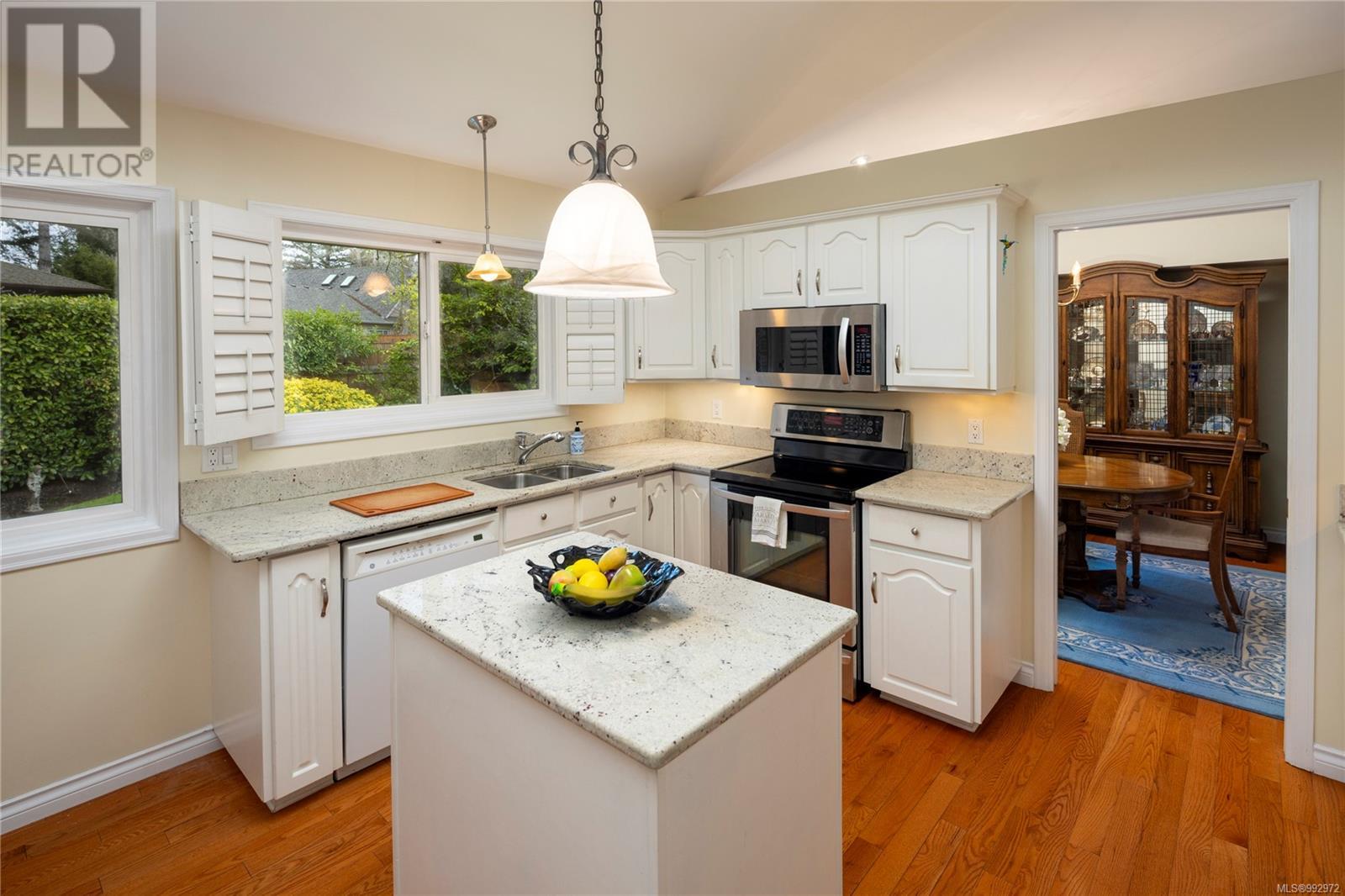 Property at 1505 Lynnfield Pl image 4