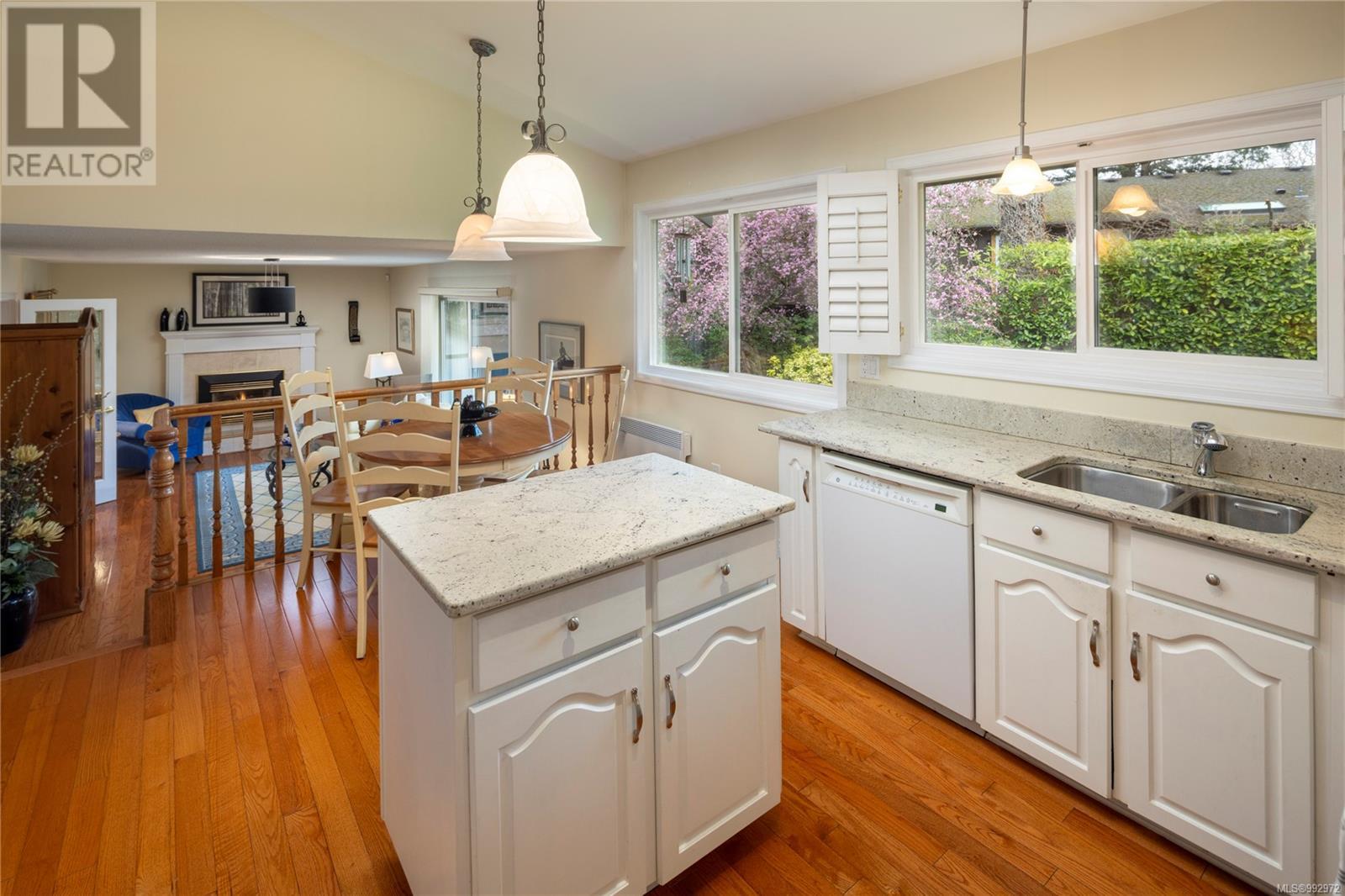 Property at 1505 Lynnfield Pl image 3