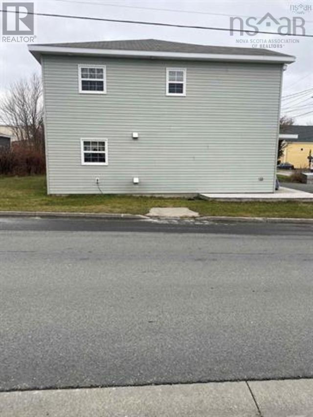272/274 York Street, Glace Bay, Nova Scotia  B1A 2M3 - Photo 3 - 202505687