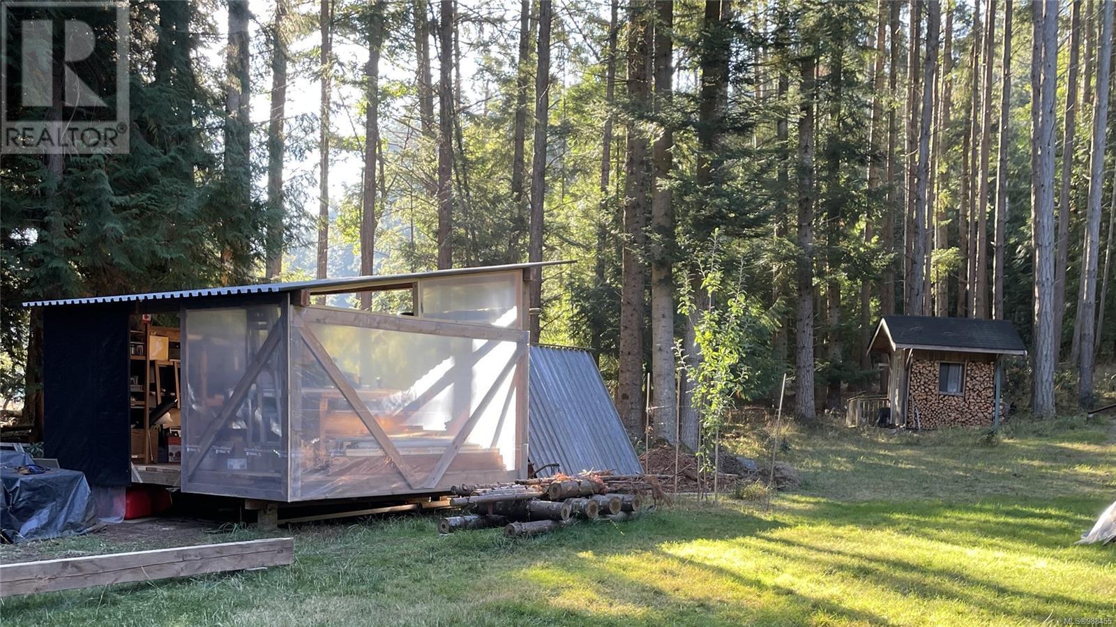 685 Weathers Way, Mudge Island, British Columbia  V0R 1X0 - Photo 11 - 988455