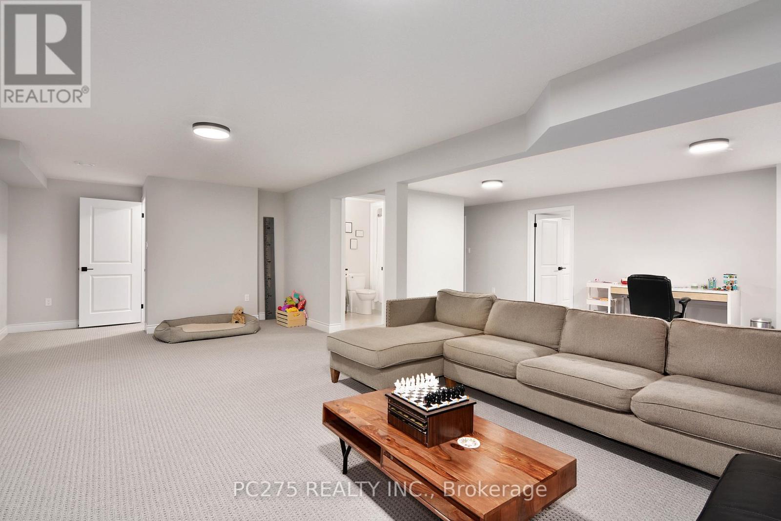 10 - 2022 Upperpoint Boulevard, London South, Ontario  N6K 4M9 - Photo 30 - X12038409