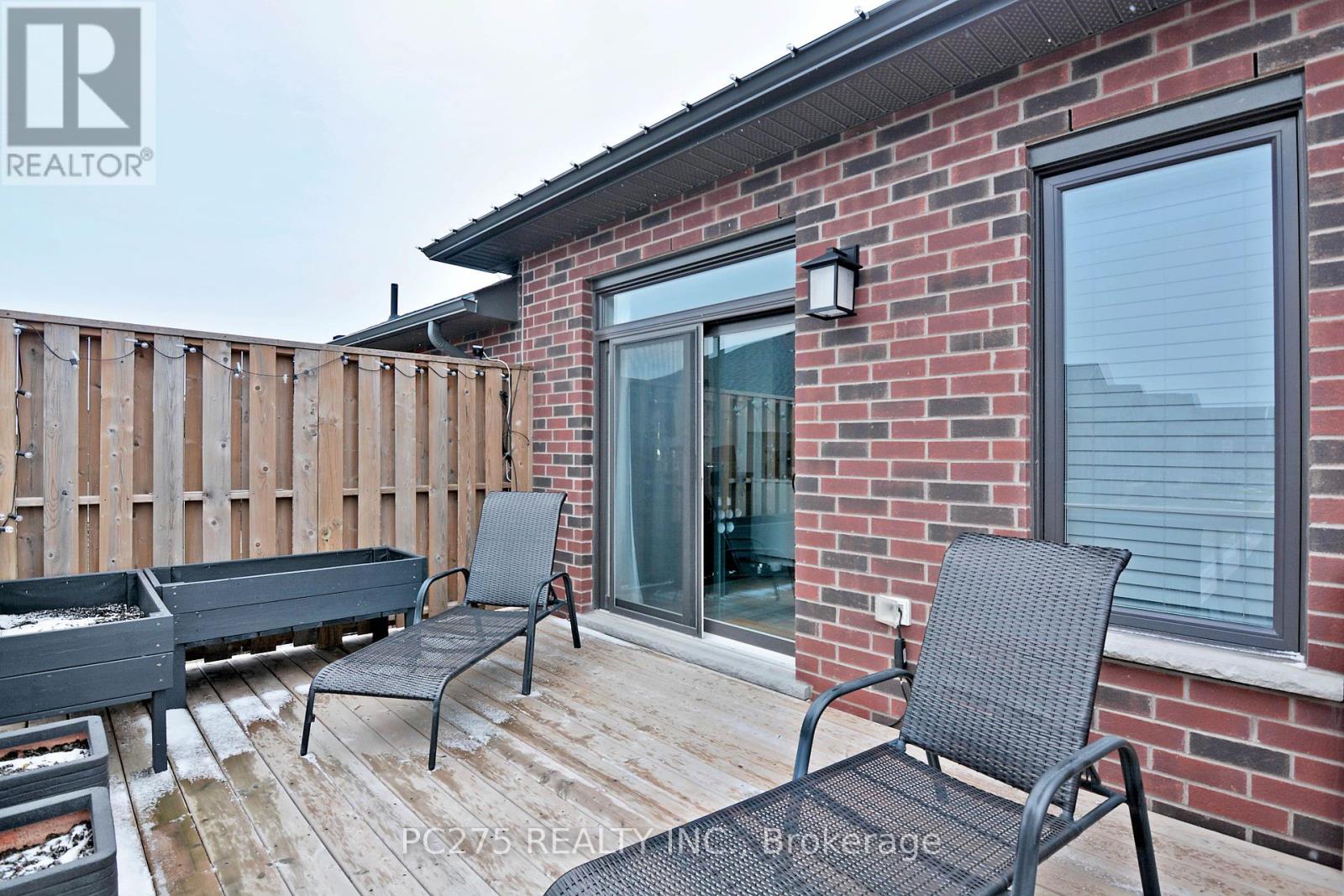 10 - 2022 Upperpoint Boulevard, London South, Ontario  N6K 4M9 - Photo 35 - X12038409
