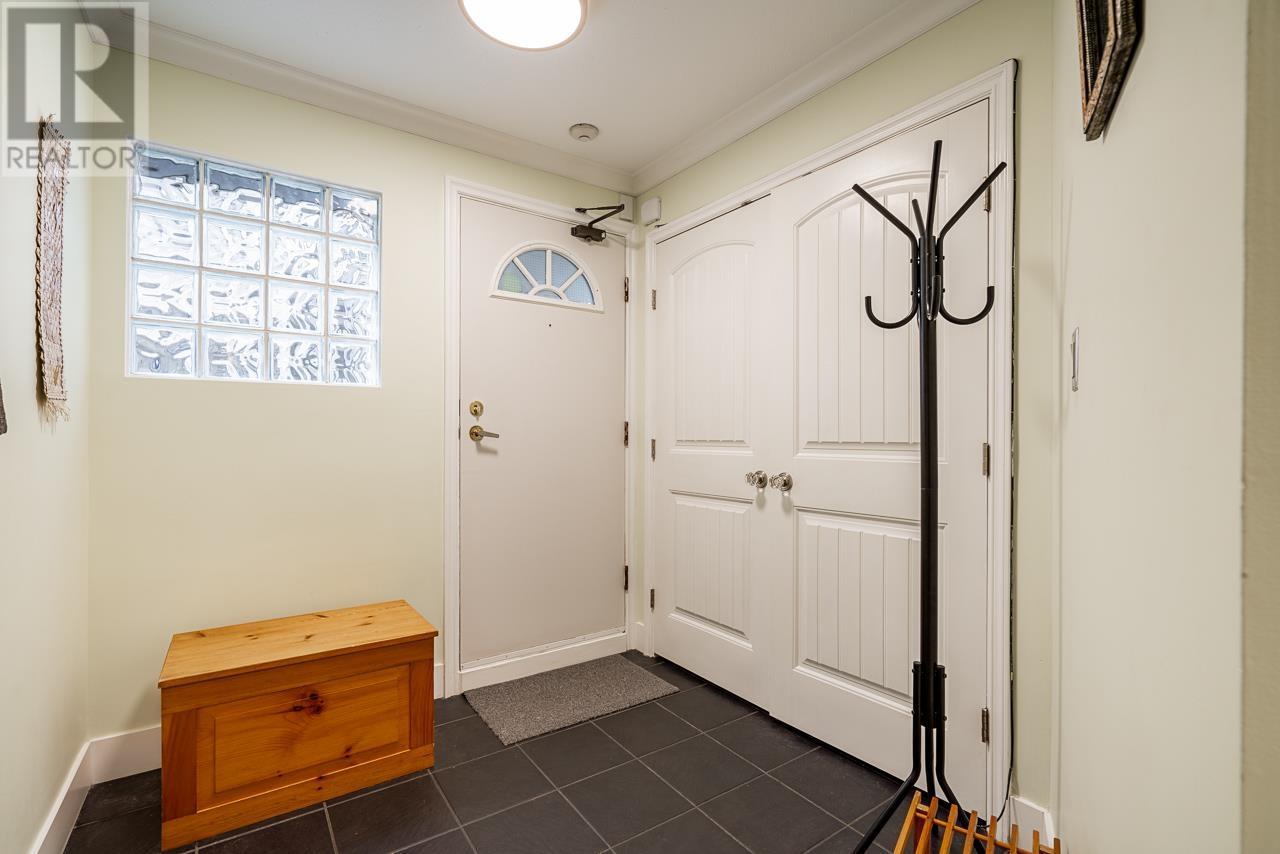 111 1236 W 8th Avenue, Vancouver, British Columbia  V6H 3Y9 - Photo 3 - R2981126