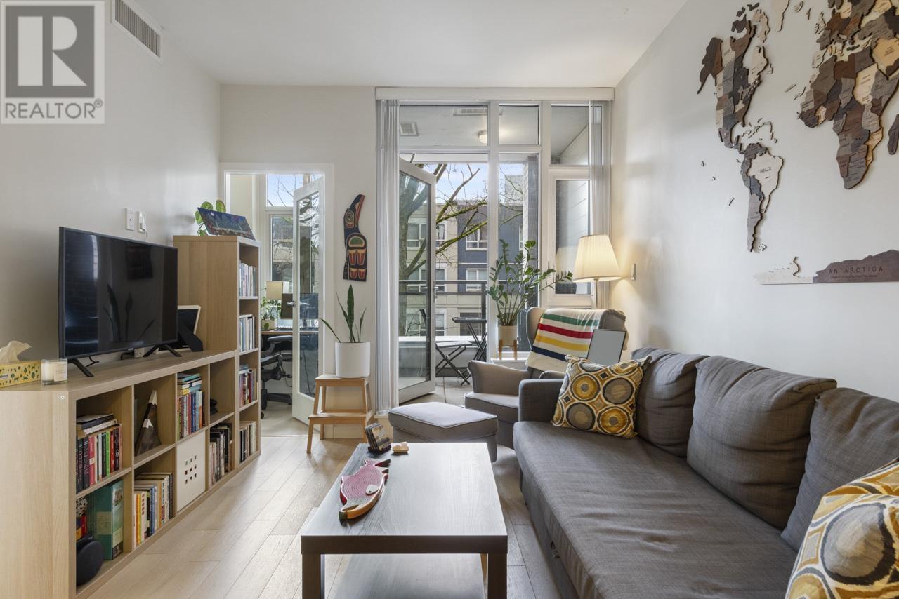 311 2033 W 10th Avenue, Vancouver, British Columbia  V6J 0H1 - Photo 2 - R2981148