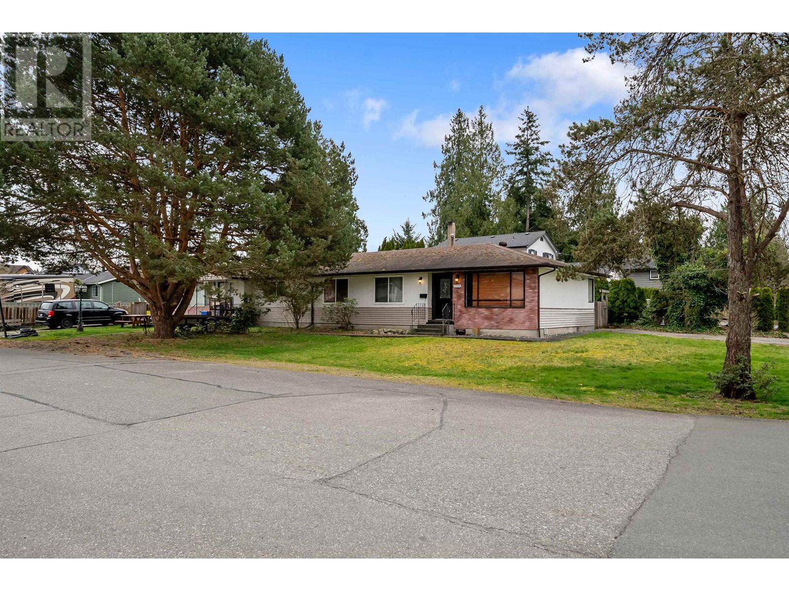 Property at 23340 122 AVENUE image 2