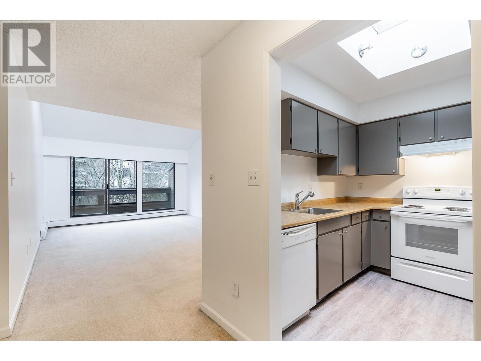 309 3420 Bell Avenue, Burnaby, British Columbia  V3J 1M7 - Photo 5 - R2981171
